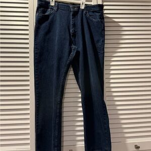 Wrangler Men's Deep Indigo Straight Jeans